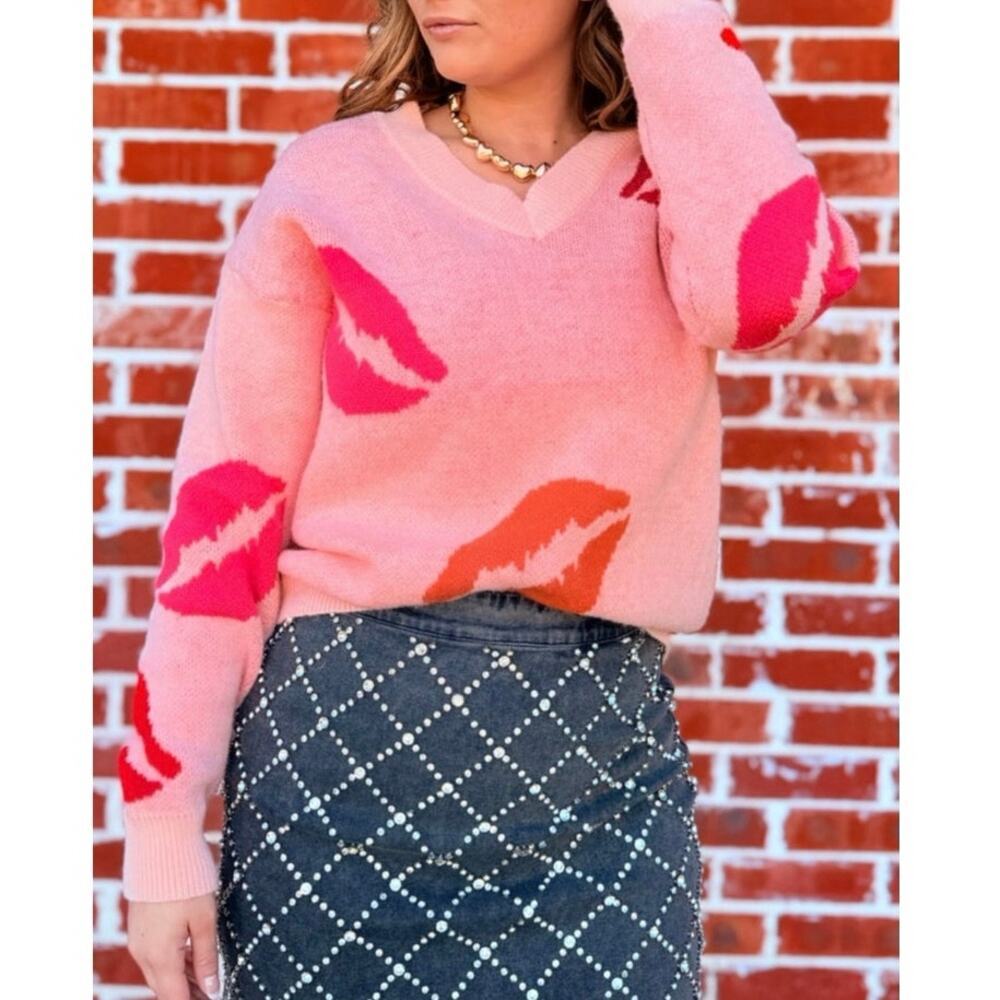 NEW Boutique‎ Pink Lip Print Sweater Miss Sparkling Soft Cozy Knit Valentine Med